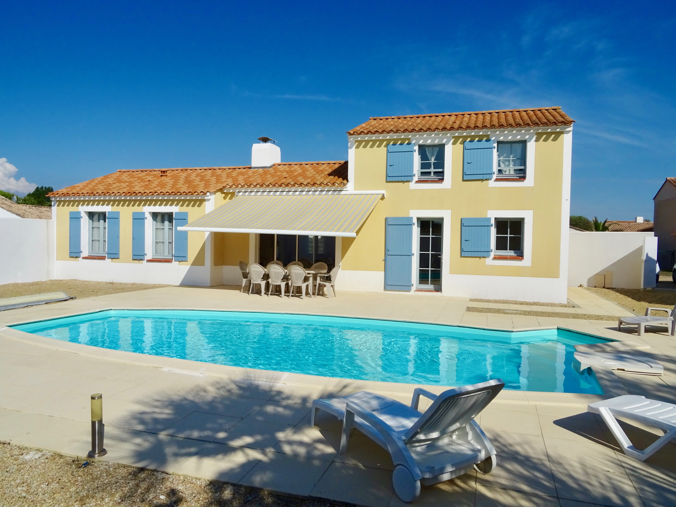 Villa in Saint-Jean-de-Monts - Große Villa für 8 mit Pool