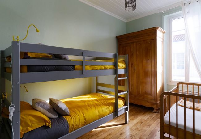 Ferienhaus in Beauvoir-sur-Mer - Im Herzen der Stadt, hübsches Haus für 6 mit Garten Ferienhaus in Beauvoir-sur-Mer - Im Herzen der Stadt, hübsches Haus für 6 mit Garten