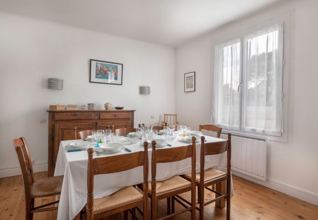 Ferienhaus in Saint-Brevin-les-Pins - Haus für 11 Personen. am Meer und in der Nähe der Stadt Ferienhaus in Saint-Brevin-les-Pins - Haus für 11 Personen. am Meer und in der Nähe der Stadt