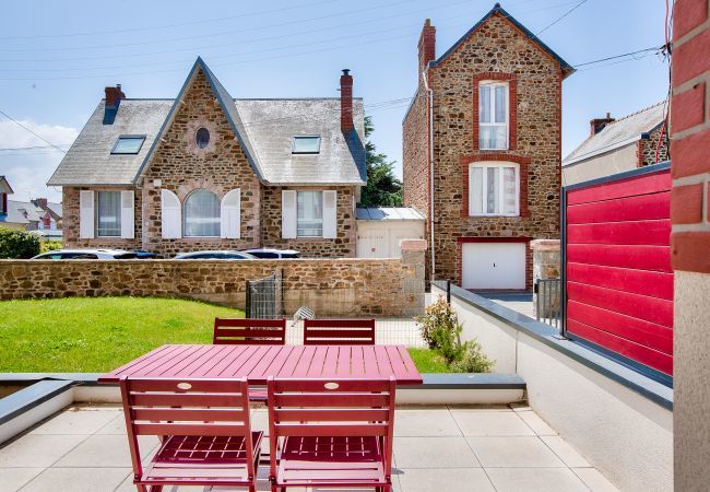 Ferienwohnung in Pléneuf-Val-André - 50m vom Strand, schöne Wohnung für 4 Ferienwohnung in Pléneuf-Val-André - 50m vom Strand, schöne Wohnung für 4