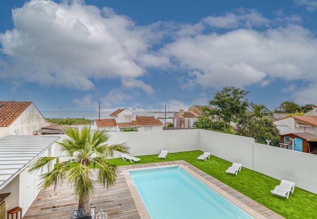 Ferienhaus in La Barre-de-Monts - Wunderschöne Villa für Familien mit Swimmingpool Ferienhaus in La Barre-de-Monts - Wunderschöne Villa für Familien mit Swimmingpool