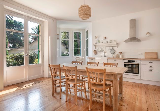 Ferienwohnung in La Baule-Escoublac - 400 m vom Strand entfernt, Apartment für 8 Personen Ferienwohnung in La Baule-Escoublac - 400 m vom Strand entfernt, Apartment für 8 Personen