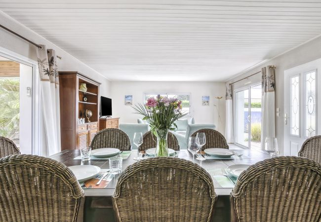 Ferienhaus in Les Sables-d´Olonne -  Haus mit Pool für 6 Personen Ferienhaus in Les Sables-d´Olonne -  Haus mit Pool für 6 Personen