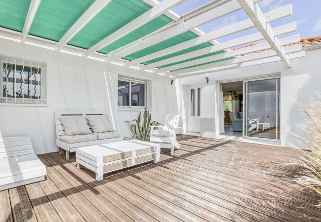 Ferienhaus in Les Sables-d´Olonne -  Haus mit Pool für 6 Personen Ferienhaus in Les Sables-d´Olonne -  Haus mit Pool für 6 Personen