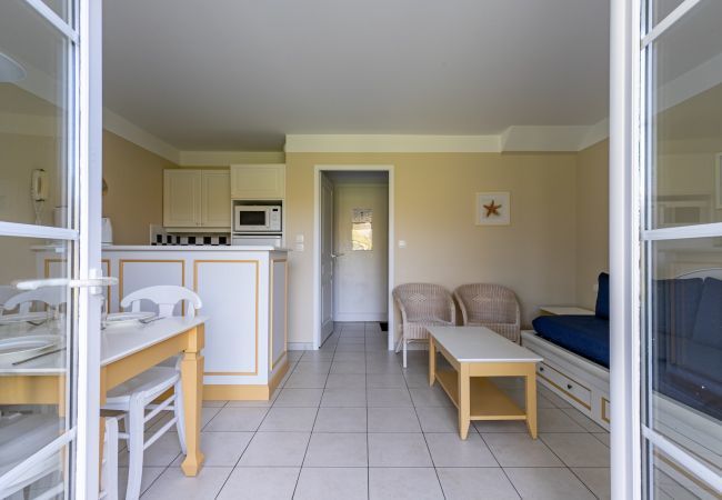 Ferienhaus in Talmont-Saint-Hilaire - House for 6 -Pool - Port Bourgenay Ferienhaus in Talmont-Saint-Hilaire - House for 6 -Pool - Port Bourgenay