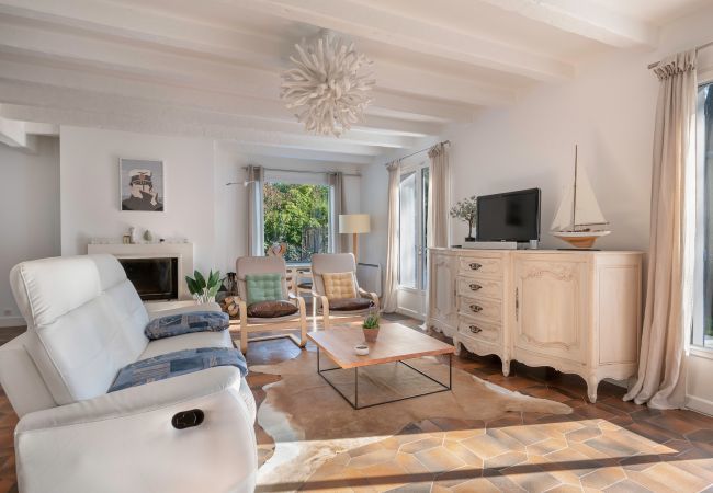 Ferienhaus in Pornichet - Großes Haus fur 8 mit Pool in Pornichet Ferienhaus in Pornichet - Großes Haus fur 8 mit Pool in Pornichet