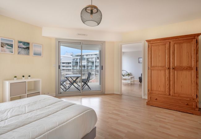 Ferienwohnung in Pornichet - Sehr schöne Wohnung mit Meerblick, in Pornichet Ferienwohnung in Pornichet - Sehr schöne Wohnung mit Meerblick, in Pornichet