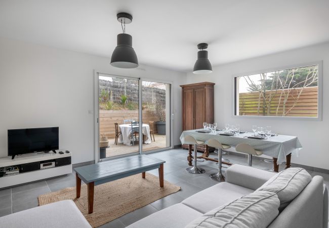 Ferienhaus in Saint-Michel-Chef-Chef -  Neues Haus am Meer - 15 m vom Strand entfernt