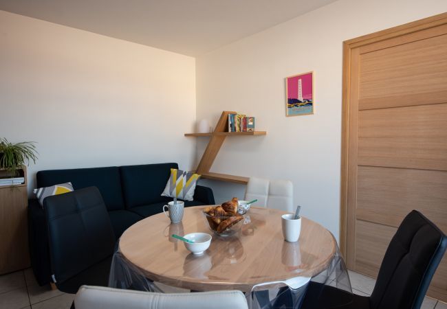 Ferienwohnung in Les Sables-d´Olonne -  Meerblick! Apartment für 4 Personen Ferienwohnung in Les Sables-d´Olonne -  Meerblick! Apartment für 4 Personen