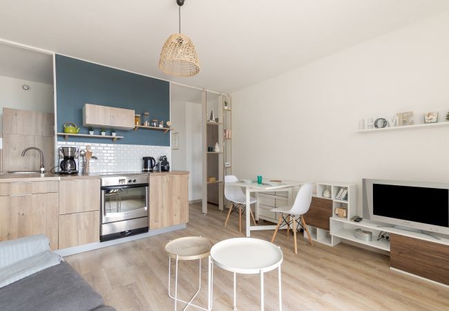 Ferienwohnung in Saint-Gilles-Croix-de-Vie - Strandfront und Blick auf den Ozean- Ferien für 4 Ferienwohnung in Saint-Gilles-Croix-de-Vie - Strandfront und Blick auf den Ozean- Ferien für 4