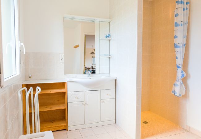 Ferienhaus in Plomeur - Haus für 6 im Herzen des Pays Bigouden Ferienhaus in Plomeur - Haus für 6 im Herzen des Pays Bigouden