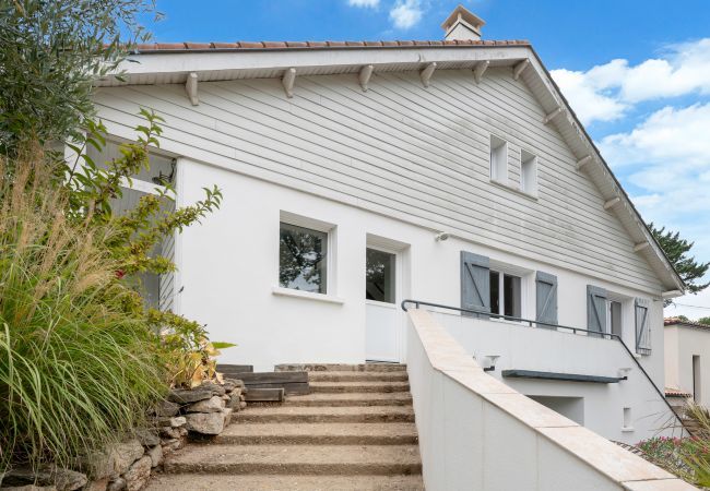 Ferienhaus in La Baule-Escoublac -  La Baule - Wunderschönes Haus mit Swimmingpool - 8 Personen Ferienhaus in La Baule-Escoublac -  La Baule - Wunderschönes Haus mit Swimmingpool - 8 Personen