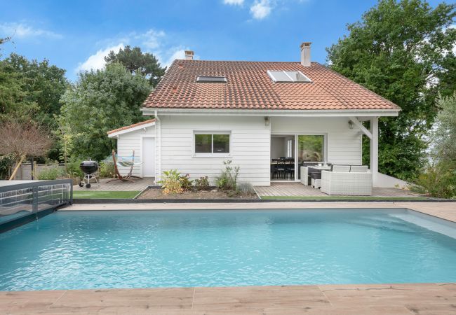 Ferienhaus in La Baule-Escoublac -  La Baule - Wunderschönes Haus mit Swimmingpool - 8 Personen Ferienhaus in La Baule-Escoublac -  La Baule - Wunderschönes Haus mit Swimmingpool - 8 Personen