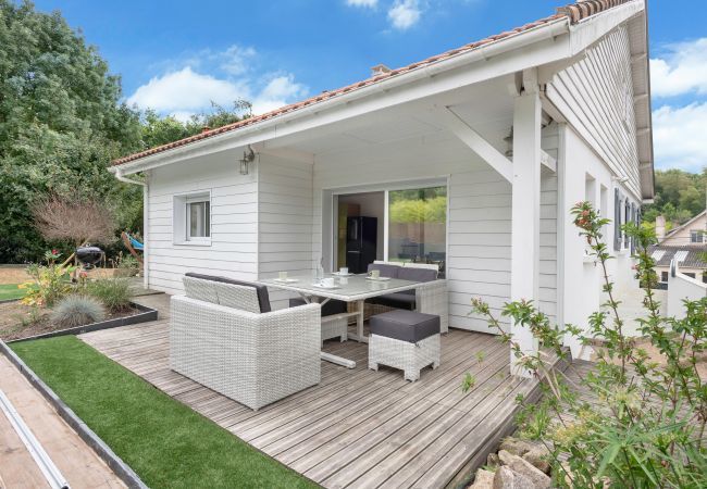 Ferienhaus in La Baule-Escoublac -  La Baule - Wunderschönes Haus mit Swimmingpool - 8 Personen Ferienhaus in La Baule-Escoublac -  La Baule - Wunderschönes Haus mit Swimmingpool - 8 Personen
