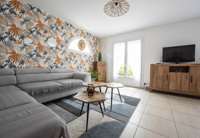 Ferienhaus in St. Hilaire de Riez - Haus für 6 zwischen Salzgärten und Stränden Ferienhaus in St. Hilaire de Riez - Haus für 6 zwischen Salzgärten und Stränden