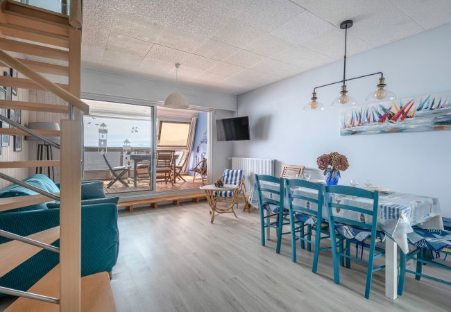 Ferienwohnung in Pornichet -  Direkt am Meer gelegene Dachwohnung für 4 Personen Ferienwohnung in Pornichet -  Direkt am Meer gelegene Dachwohnung für 4 Personen