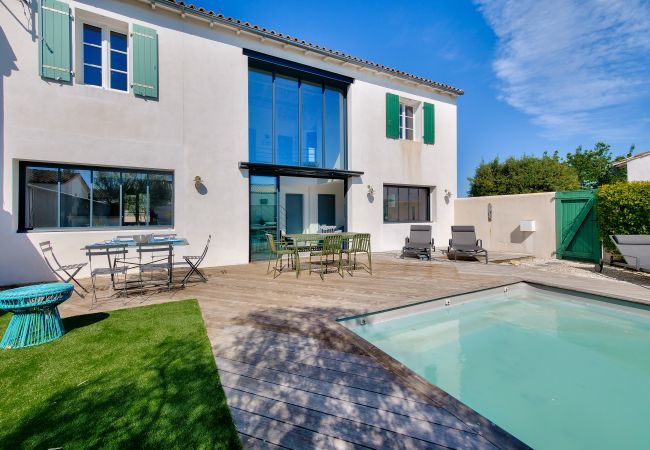 Ferienhaus in La Flotte - Villa für 10 Personen mit Pool, La Flotte en Ré Ferienhaus in La Flotte - Villa für 10 Personen mit Pool, La Flotte en Ré