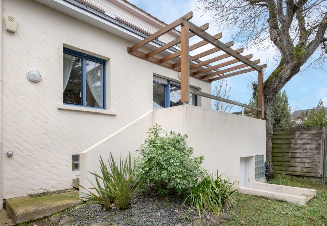 Ferienhaus in Saint-Nazaire - House for 6 - 300 m from the beach! Ferienhaus in Saint-Nazaire - House for 6 - 300 m from the beach!
