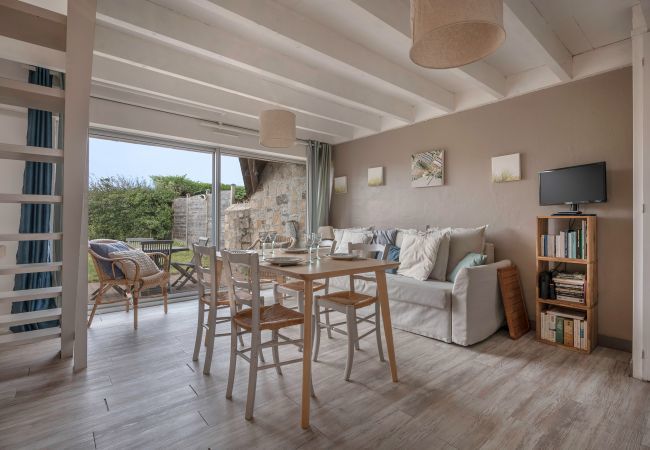 Ferienhaus in Arzon - Haus für 5 , nur wenige Schritte vom Strand entfernt Ferienhaus in Arzon - Haus für 5 , nur wenige Schritte vom Strand entfernt