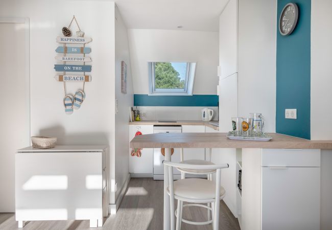 Ferienwohnung in Pornichet -  Apartment mit Meerblick und Füßen im Wasser! Ferienwohnung in Pornichet -  Apartment mit Meerblick und Füßen im Wasser!