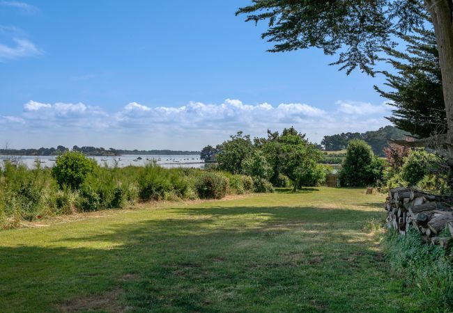 Ferienhaus in Arzon - Familienhaus für 8 mit Blick auf den Golf Ferienhaus in Arzon - Familienhaus für 8 mit Blick auf den Golf