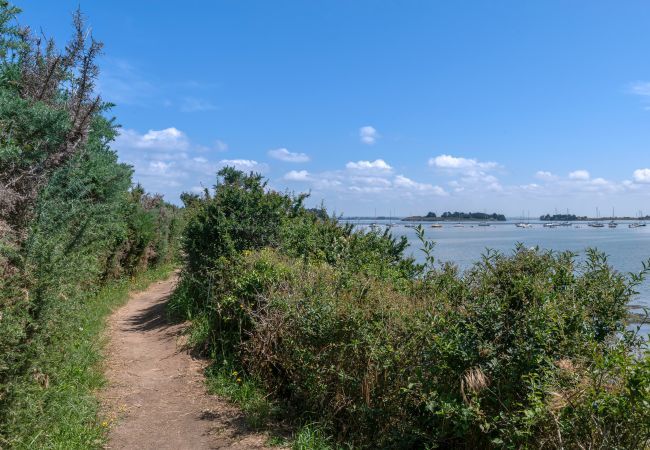 Ferienhaus in Arzon - Familienhaus für 8 mit Blick auf den Golf Ferienhaus in Arzon - Familienhaus für 8 mit Blick auf den Golf