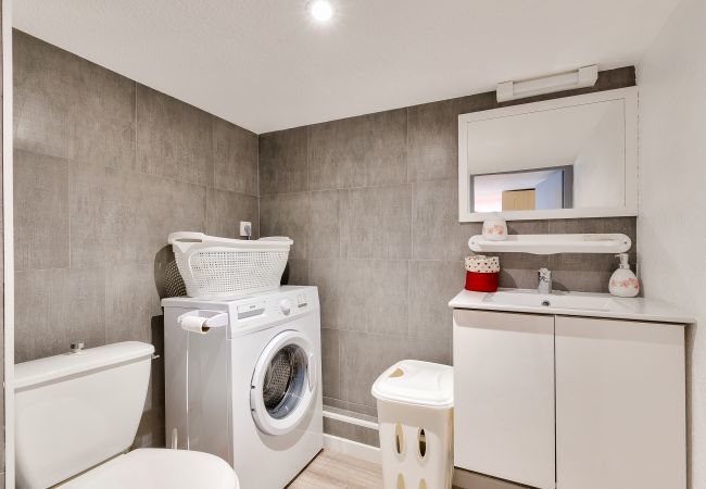 Ferienwohnung in St. Hilaire de Riez - Meerseite- Wohnung für 4 auf der Corniche Ferienwohnung in St. Hilaire de Riez - Meerseite- Wohnung für 4 auf der Corniche