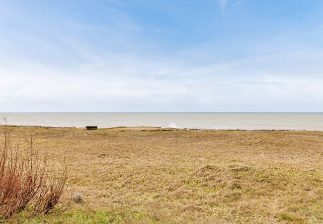 Ferienwohnung in St. Hilaire de Riez - Meerseite- Wohnung für 4 auf der Corniche Ferienwohnung in St. Hilaire de Riez - Meerseite- Wohnung für 4 auf der Corniche