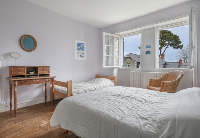 Ferienhaus in La Baule-Escoublac - Einfamilienhaus nur einen Steinwurf vom Strand entfernt Ferienhaus in La Baule-Escoublac - Einfamilienhaus nur einen Steinwurf vom Strand entfernt