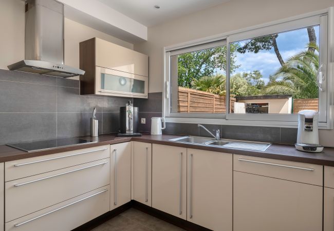 Ferienhaus in Saint-Nazaire - Pool! Haus für 9 Ferienhaus in Saint-Nazaire - Pool! Haus für 9