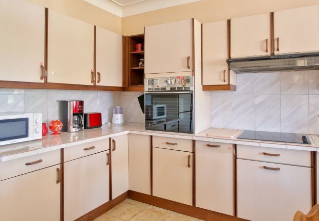 Ferienhaus in Plomeur - Haus mit Pool für 6 Personen Ferienhaus in Plomeur - Haus mit Pool für 6 Personen