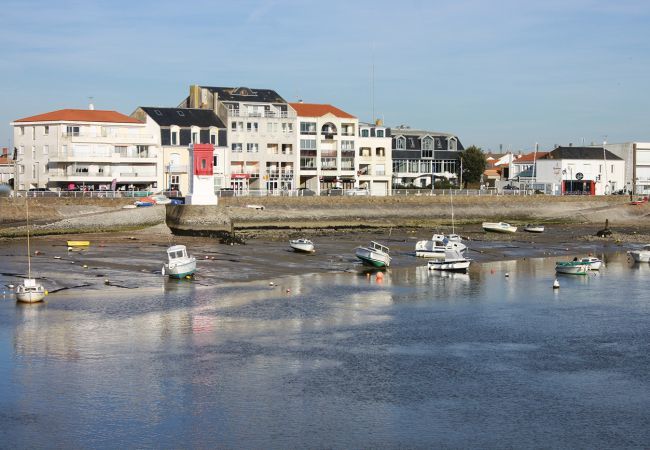 Ferienwohnung in Saint-Gilles-Croix-de-Vie - Wohnung für 4 mit Meerblick und Balkon Ferienwohnung in Saint-Gilles-Croix-de-Vie - Wohnung für 4 mit Meerblick und Balkon
