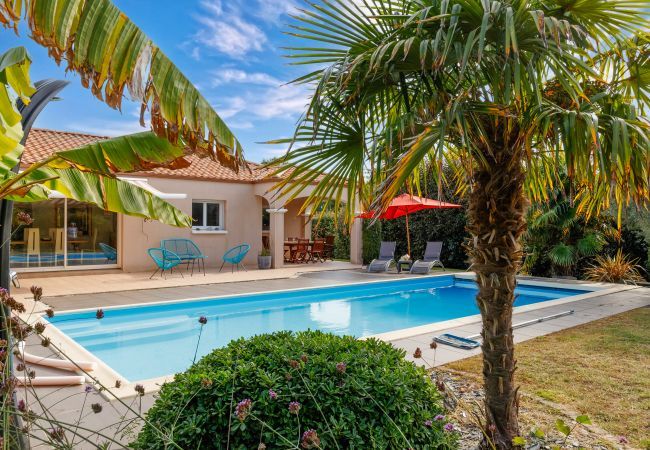 Ferienhaus in Talmont-Saint-Hilaire - Haus für 6 - Pool und Entspannung Ferienhaus in Talmont-Saint-Hilaire - Haus für 6 - Pool und Entspannung