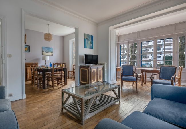 Ferienhaus in La Baule-Escoublac - Schöne Bauloise-Villa 100 m vom Strand entfernt Ferienhaus in La Baule-Escoublac - Schöne Bauloise-Villa 100 m vom Strand entfernt