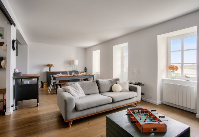 Ferienhaus in La Ville-ès-Nonais - Meerblick - Privater Zugang zur Strandpromenade Ferienhaus in La Ville-ès-Nonais - Meerblick - Privater Zugang zur Strandpromenade