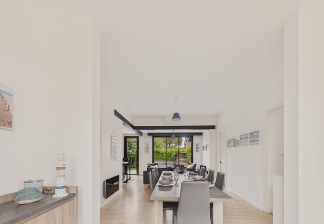 Ferienhaus in Andernos-les-Bains - 150m vom Strand, Haus mit Garten für 9 Ferienhaus in Andernos-les-Bains - 150m vom Strand, Haus mit Garten für 9