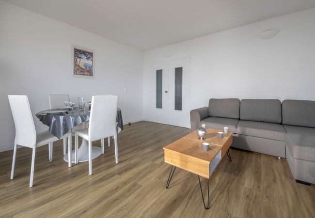 Ferienwohnung in La Baule-Escoublac -  Bleiben Sie für 4 – direkt am Wasser – Meerblick Ferienwohnung in La Baule-Escoublac -  Bleiben Sie für 4 – direkt am Wasser – Meerblick