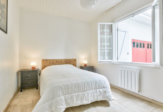 Ferienhaus in Andernos-les-Bains - Haus für 10 - Garten - 600 m zum Strand Ferienhaus in Andernos-les-Bains - Haus für 10 - Garten - 600 m zum Strand