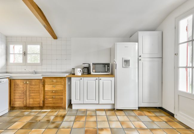 Ferienhaus in Andernos-les-Bains - Haus für 10 - Garten - 600 m zum Strand Ferienhaus in Andernos-les-Bains - Haus für 10 - Garten - 600 m zum Strand