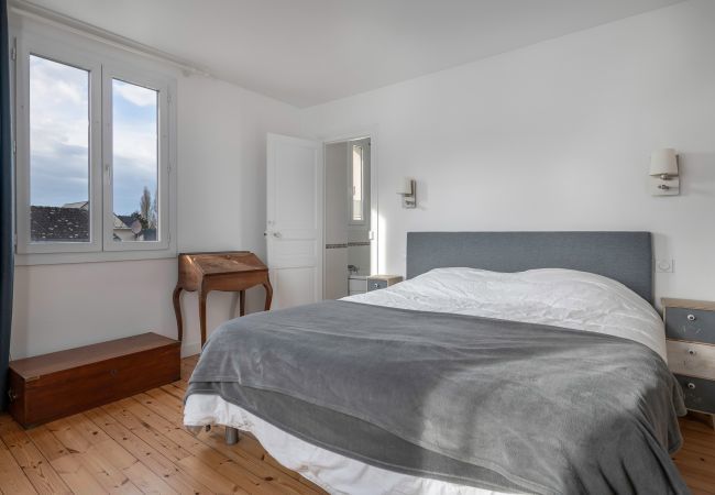 Ferienhaus in Le Pouliguen -  800 m vom Strand entfernt - großes Haus für 8 Personen Ferienhaus in Le Pouliguen -  800 m vom Strand entfernt - großes Haus für 8 Personen