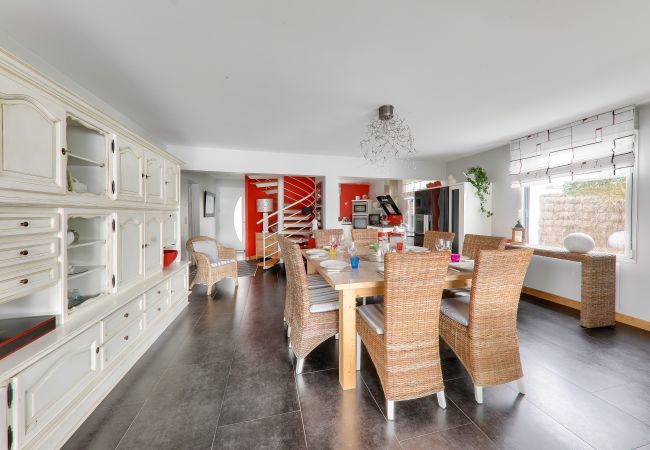 Ferienhaus in Saint-Pierre-Quiberon - Haus für 8- Schwimmbad- 550m von Strand Ferienhaus in Saint-Pierre-Quiberon - Haus für 8- Schwimmbad- 550m von Strand