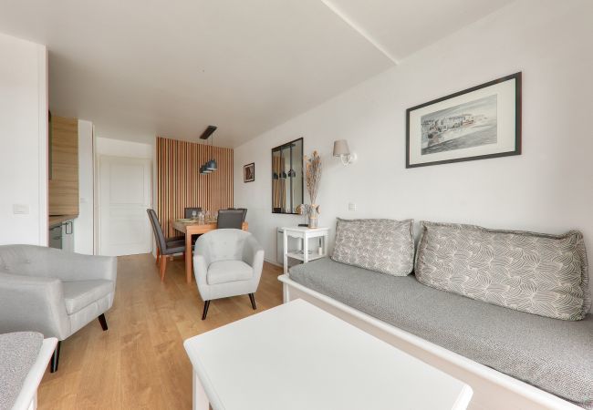 Ferienwohnung in Arzon - Entspannung und Blick auf den Hafen - Pool Ferienwohnung in Arzon - Entspannung und Blick auf den Hafen - Pool