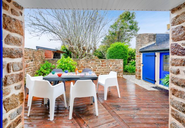 Ferienhaus in Penmarch - Haus für 6 mit Terrasse und Garten- 1km Strand Ferienhaus in Penmarch - Haus für 6 mit Terrasse und Garten- 1km Strand