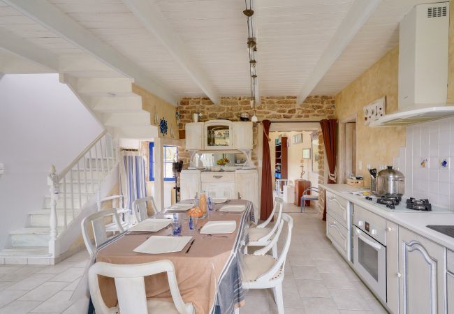 Ferienhaus in Penmarch - Haus für 6 mit Terrasse und Garten- 1km Strand Ferienhaus in Penmarch - Haus für 6 mit Terrasse und Garten- 1km Strand