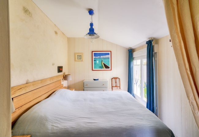 Ferienhaus in Penmarch - Haus für 6 mit Terrasse und Garten- 1km Strand Ferienhaus in Penmarch - Haus für 6 mit Terrasse und Garten- 1km Strand