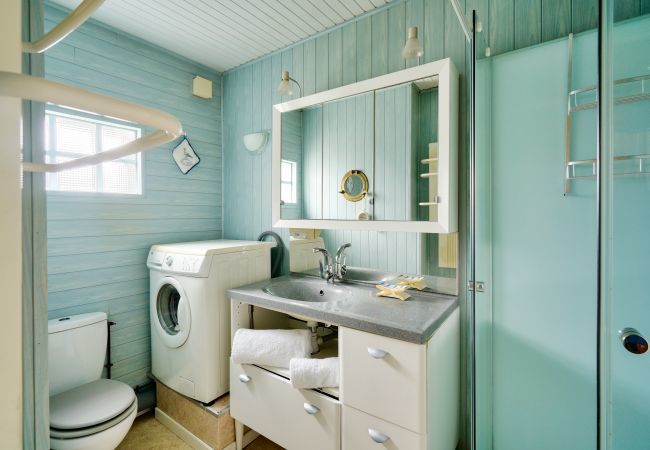 Ferienhaus in Ile Tudy - 250m vom Strand entfernt, Haus für 6, Île Tudy Ferienhaus in Ile Tudy - 250m vom Strand entfernt, Haus für 6, Île Tudy