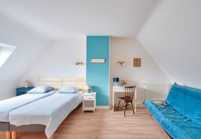 Ferienhaus in Loctudy - Hallenbad - Sauna - Haus für 9 in Loctudy Ferienhaus in Loctudy - Hallenbad - Sauna - Haus für 9 in Loctudy