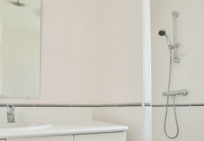 Ferienwohnung in Fouesnant -  In der Nähe von Stränden und Geschäften, Apartment für 4 Personen Ferienwohnung in Fouesnant -  In der Nähe von Stränden und Geschäften, Apartment für 4 Personen