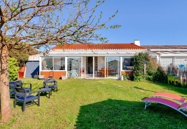 Ferienhaus in Saint-Hilaire-de-Riez - Haus mit Garten für 6, 800m bis zum Strand