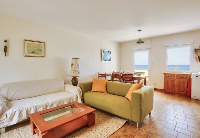 Ferienhaus in Erquy - direkter Strandzugang – 4 Erwachsene und 3 Kinder